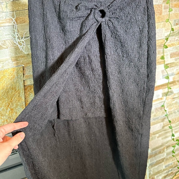 NWOT Black Frilly Skirt & Crop Top Set Small - Perfect for Summer Vacay! - Picture 15 of 17